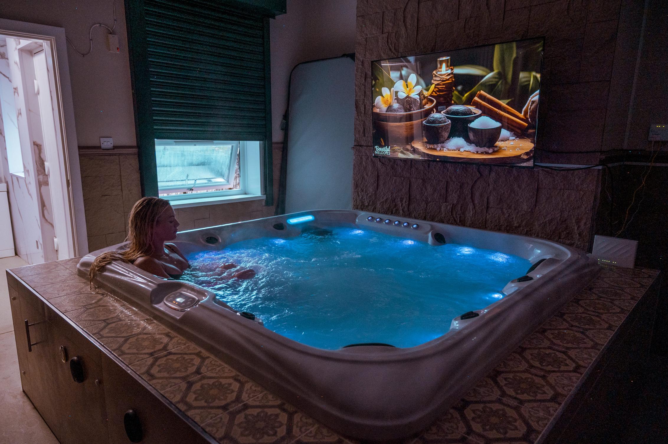 Jacuzzi